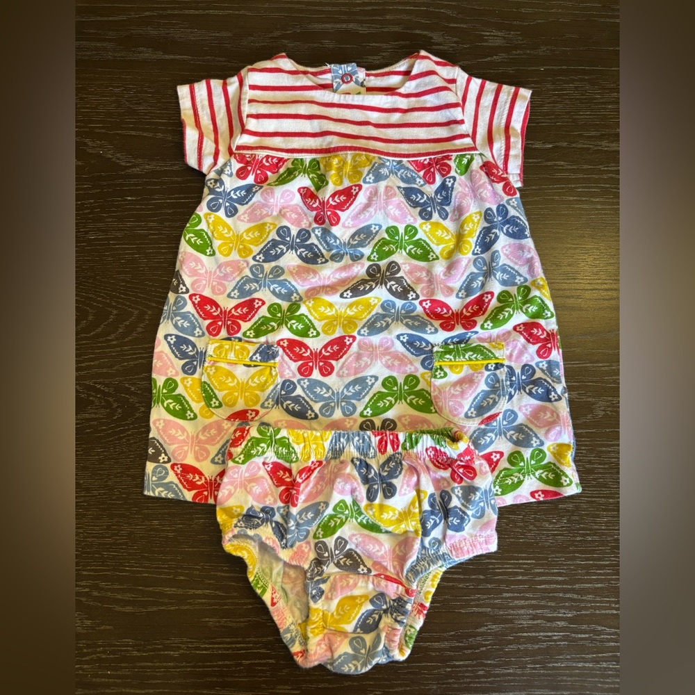 Baby Boden 3-6M Dress & Bloomers Set – Rainbow Butterfly Print